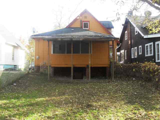 122 Pottawattomi Dr, Elkhart, IN 46516 photo 2