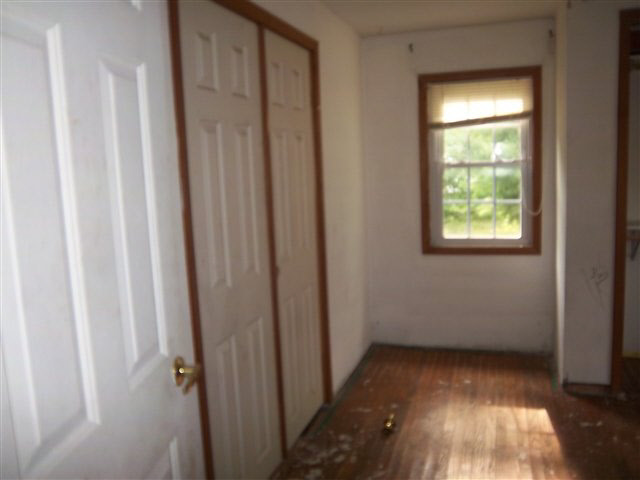 502 Wayne, Howe, IN 46746 photo 5