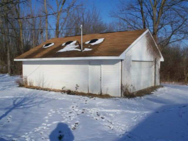 410 N 9th St, Goshen, IN 46528 photo 2