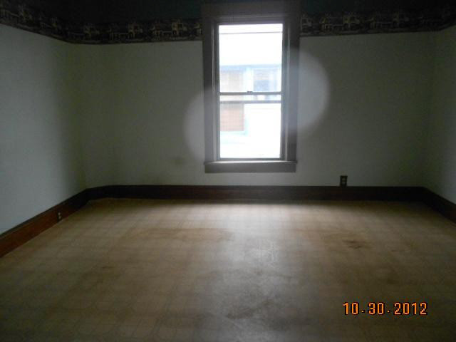 1031 Princeton St, Elkhart, IN 46516 photo 7