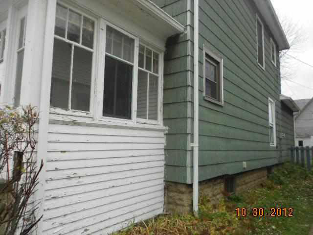 1031 Princeton St, Elkhart, IN 46516 photo 12
