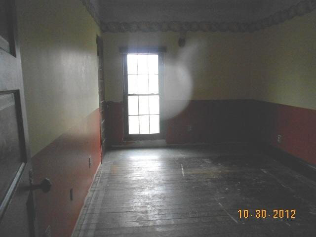 1031 Princeton St, Elkhart, IN 46516 photo 10