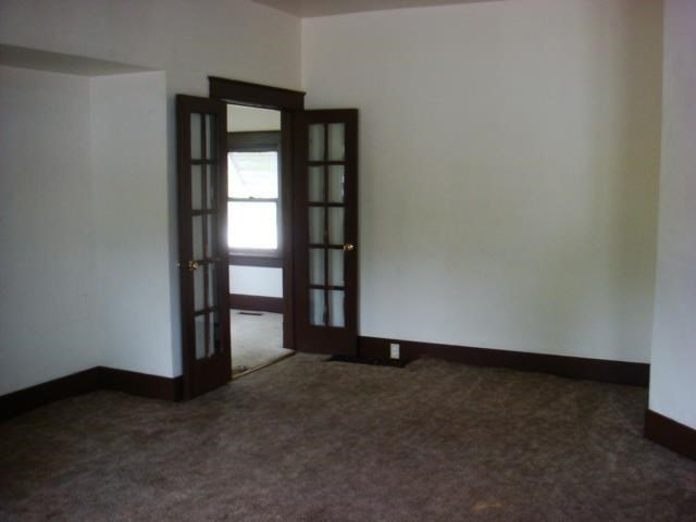 1701 Moyer Ave, Elkhart, IN 46516 photo 3