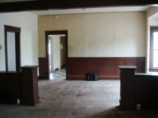 1701 Moyer Ave, Elkhart, IN 46516 photo 2