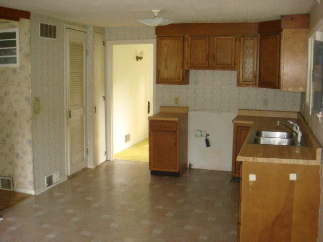 1920 Lynn St, Mishawaka, IN 46544 photo 6