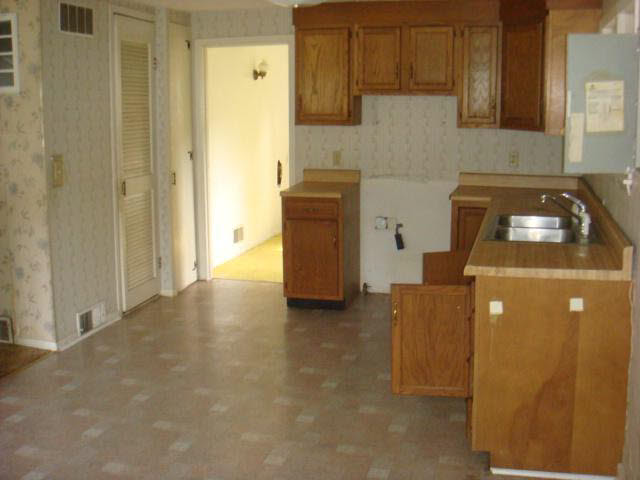 1920 Lynn St, Mishawaka, IN 46544 photo 5