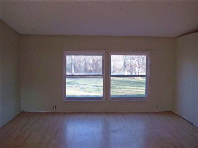 56883 Oak Rd, South Bend, IN 46619 photo 2