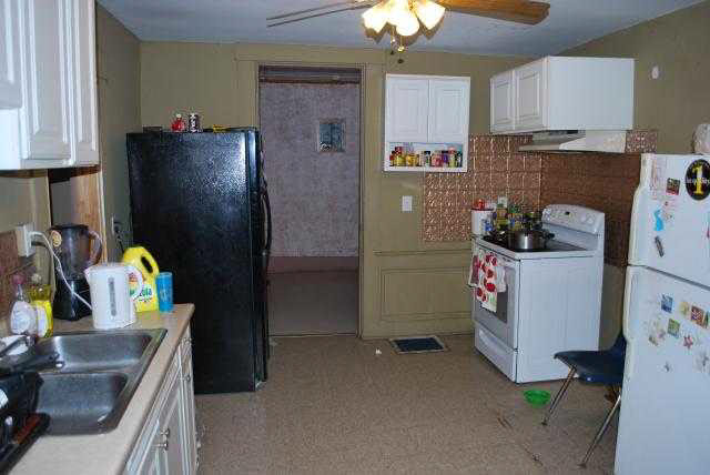 422 E Jefferson St, Goshen, IN 46526 photo 5