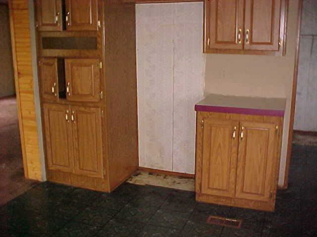 315 S 26th St, Goshen, IN 46526 photo 5