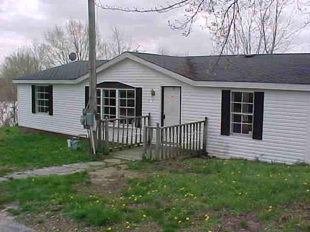 315 S 26th St, Goshen, IN 46526 photo 1