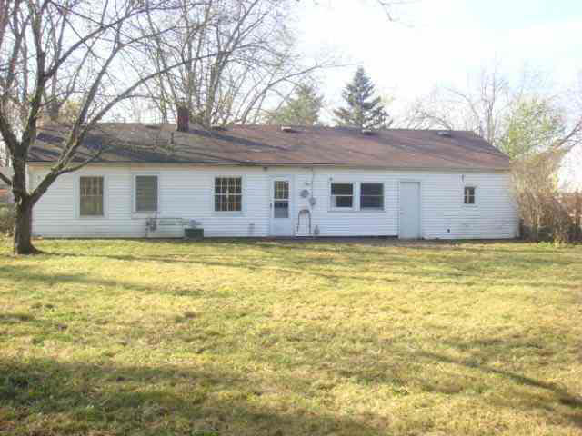 56644 Crescent Dr, Osceola, IN 46561 photo 3
