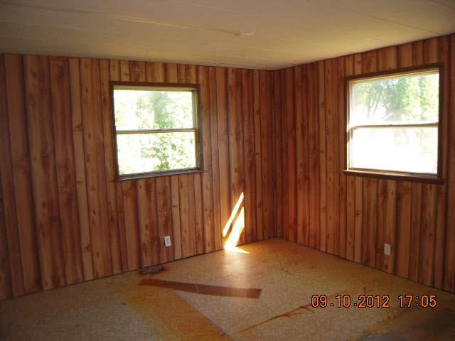 605 E Steele Dr, Syracuse, IN 46567 photo 16