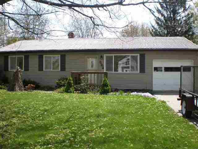 522 E Michigan St, Lagrange, IN 46761 photo 1