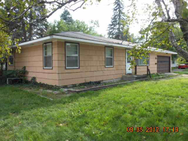 443 Village Ln, Elkhart, IN 46517 photo 3
