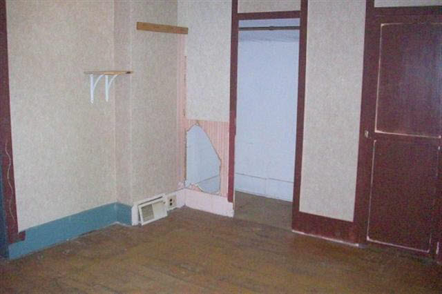 111 Huron St, Goshen, IN 46526 photo 9