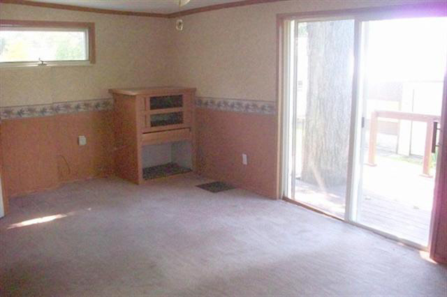 111 Huron St, Goshen, IN 46526 photo 5