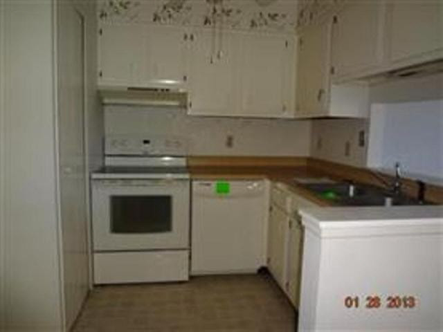 1512 Berkley Cir, Mishawaka, IN 46544 photo 4