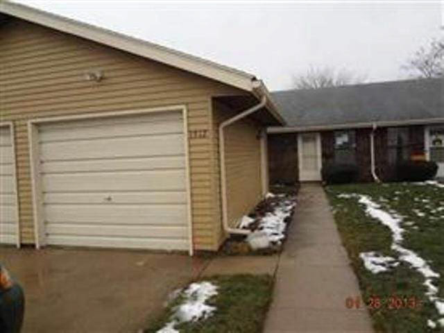 1512 Berkley Cir, Mishawaka, IN 46544 photo 1