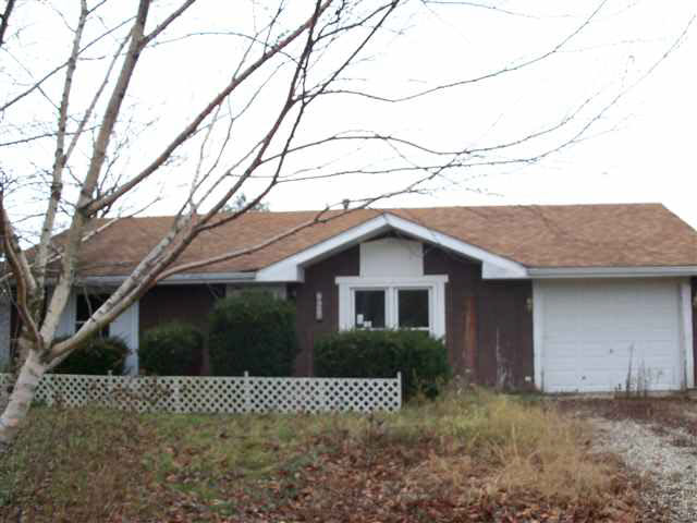 70875 Montezuma Trl, Nappanee, IN 46550 photo 1
