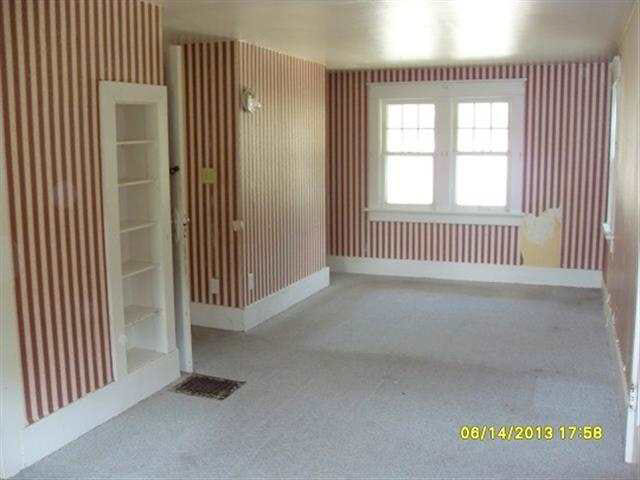 1014 W Lincoln Ave, Goshen, IN 46526 photo 6