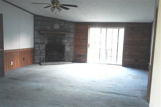 514 Center, Goshen, IN 46528 photo 3