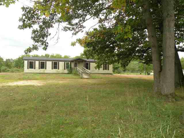 22724 Cr 4, Elkhart, IN 46514 photo 1