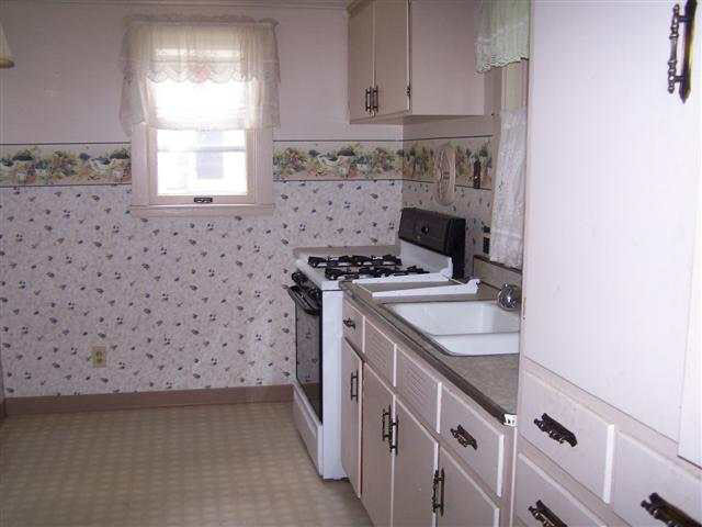 1012 S 14th St, Goshen, IN 46526 photo 7
