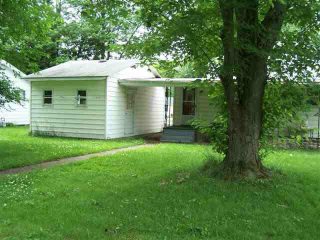 1012 S 14th St, Goshen, IN 46526 photo 11