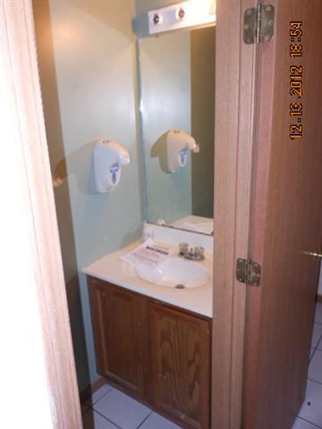 2912 W Calvert St, South Bend, IN 46613 photo 8