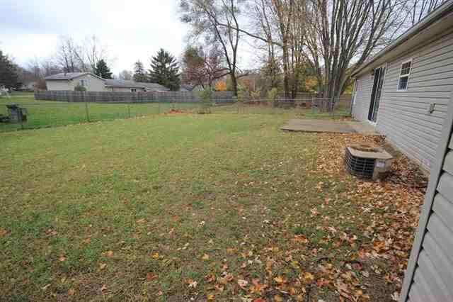 1557 Sedgewick Ct, Elkhart, IN 46516 photo 7