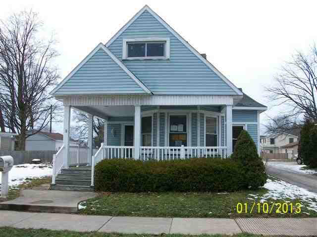 611 N Main St, Goshen, IN 46526 photo 1