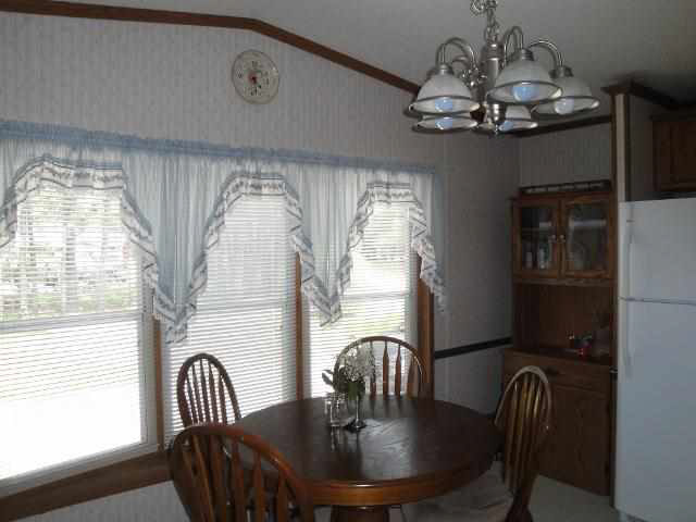 30127 Treva St, Elkhart, IN 46514 photo 6