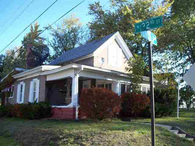 1601 E Lincoln Ave, Goshen, IN 46528 photo 1