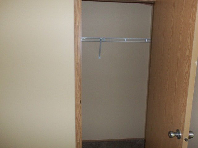 215 Olive St, Goshen, IN 46528 photo 10