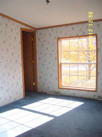 23709 Nora St, Elkhart, IN 46516 photo 7