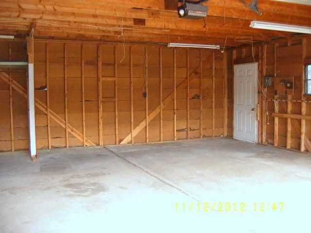 23709 Nora St, Elkhart, IN 46516 photo 12