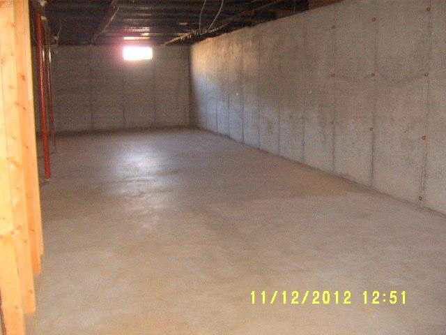 23709 Nora St, Elkhart, IN 46516 photo 10