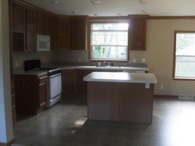 58143 Mockingbird Ct, Elkhart, IN 46517 photo 4