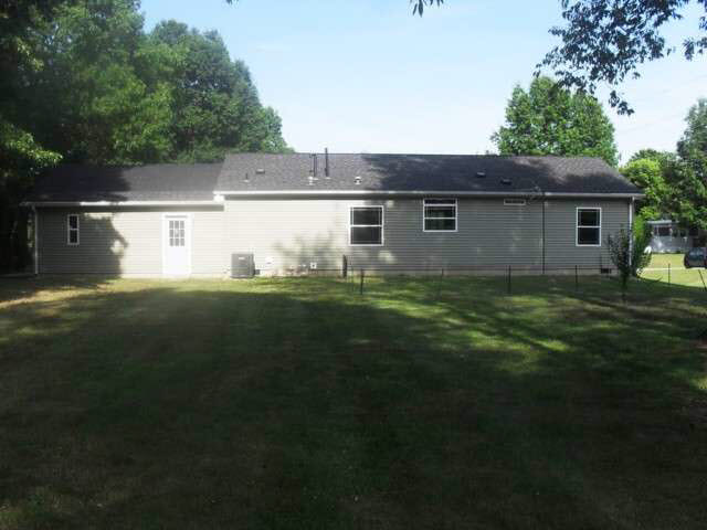 58143 Mockingbird Ct, Elkhart, IN 46517 photo 2