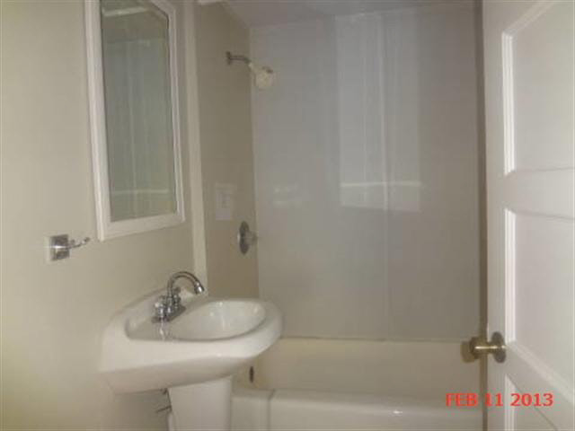 19601 Greenacre St, South Bend, IN 46637 photo 4