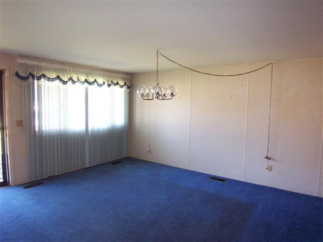 28928 Driftwood Dr, Elkhart, IN 46516 photo 3
