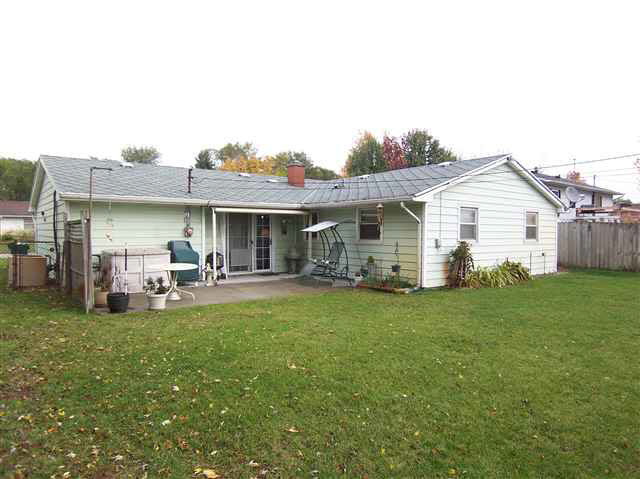 28928 Driftwood Dr, Elkhart, IN 46516 photo 12
