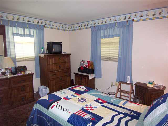 28928 Driftwood Dr, Elkhart, IN 46516 photo 8