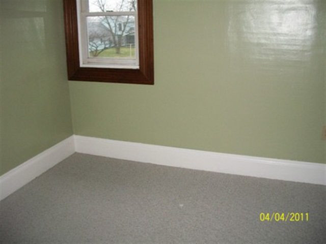 755 E Market, Nappanee, IN 46550 photo 6