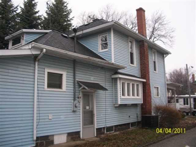 755 E Market, Nappanee, IN 46550 photo 10
