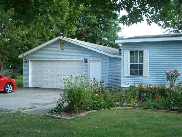 11350 W 795 N, Shipshewana, IN 46565 photo 2