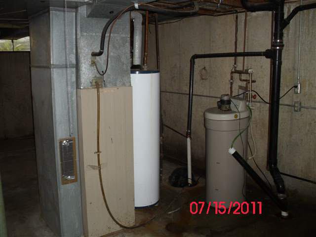 902 Eckman, South Bend, IN 46614 photo 9