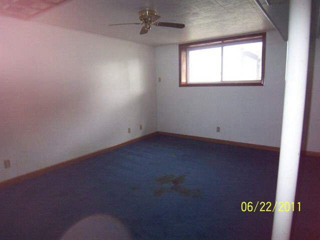 30876 Oakcrest Dr, Granger, IN 46530 photo 8