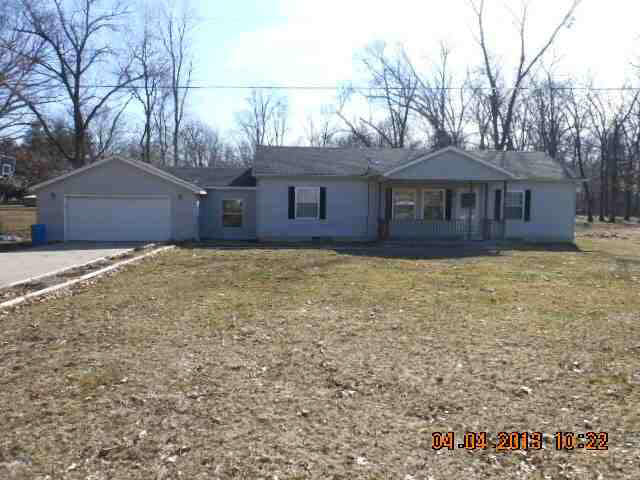 55124 Oak Rd, South Bend, IN 46628 photo 2