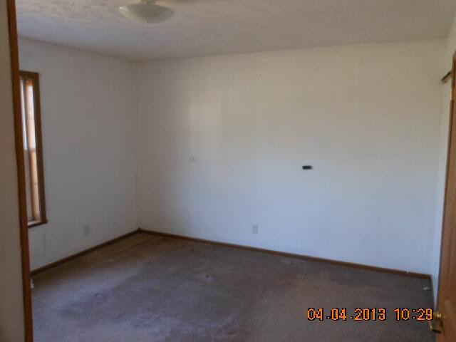 55124 Oak Rd, South Bend, IN 46628 photo 15